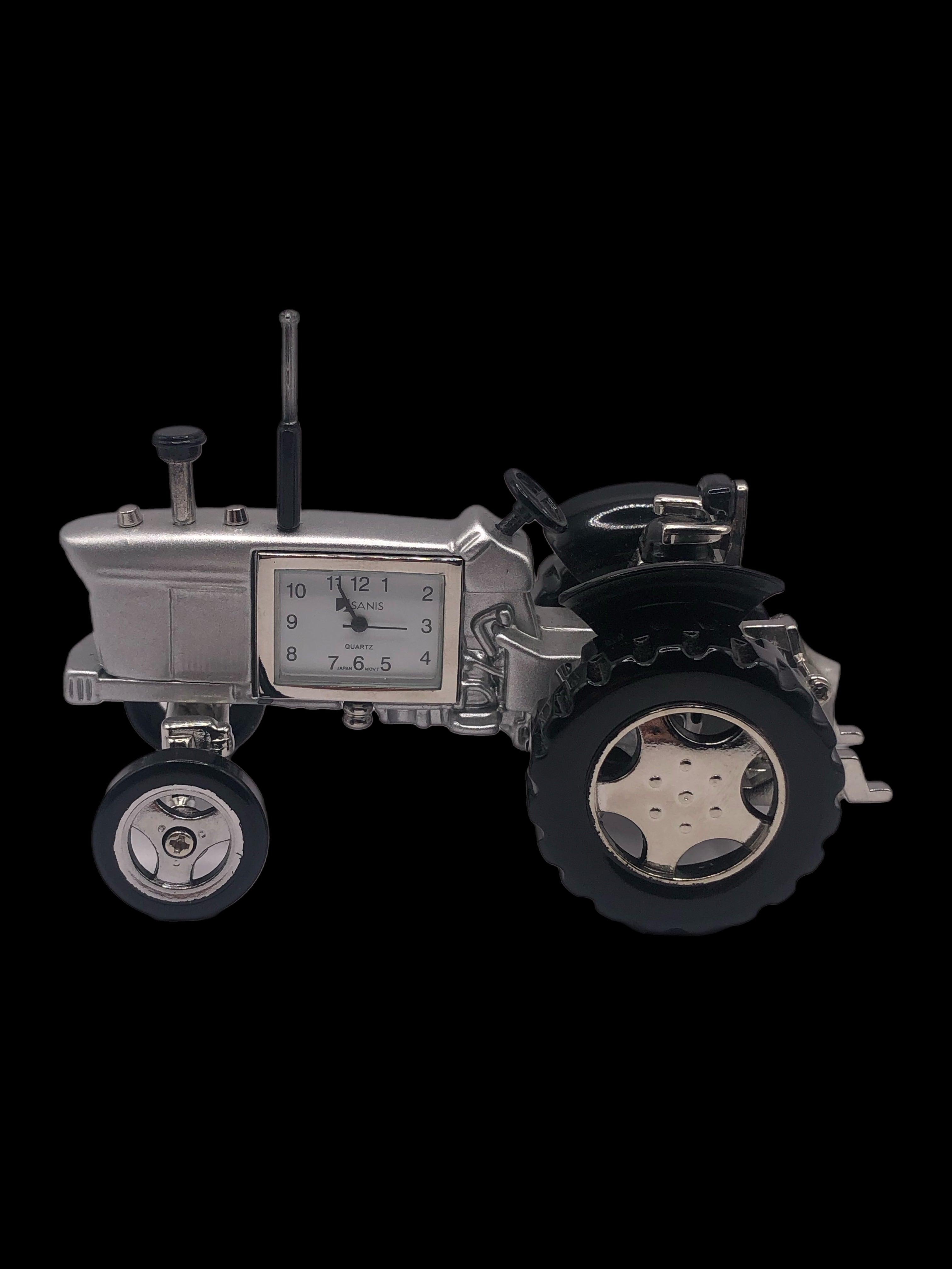 Tractor Clock